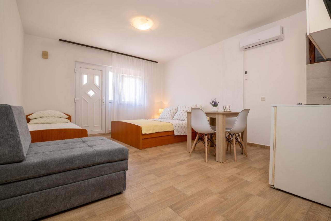 Apartmani Frane Neum Exterior photo